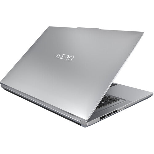 Gigabyte 16" AERO 16 XE5 Creative Laptop